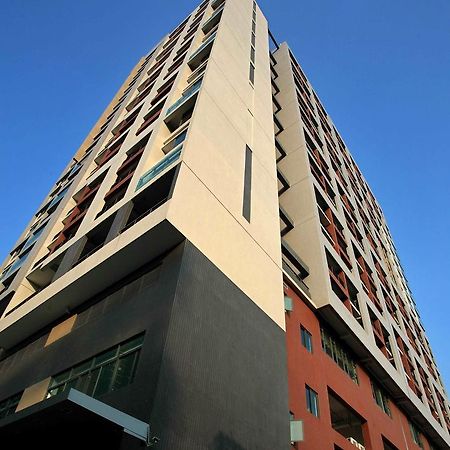Foshan Juntao Business Hotel Esterno foto