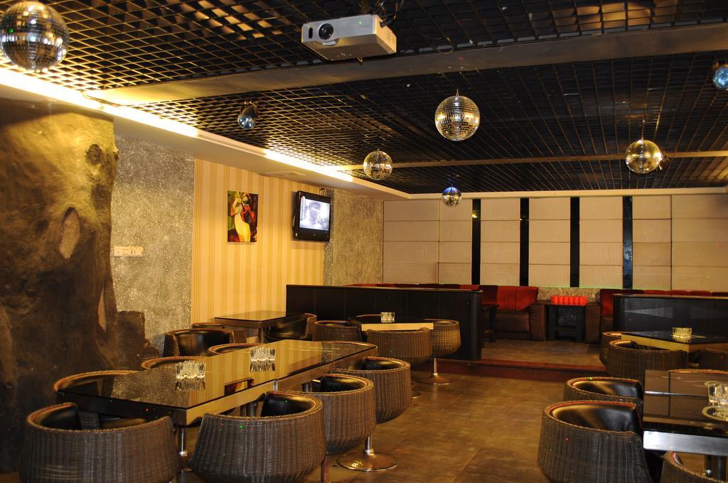 Foshan Juntao Business Hotel Esterno foto
